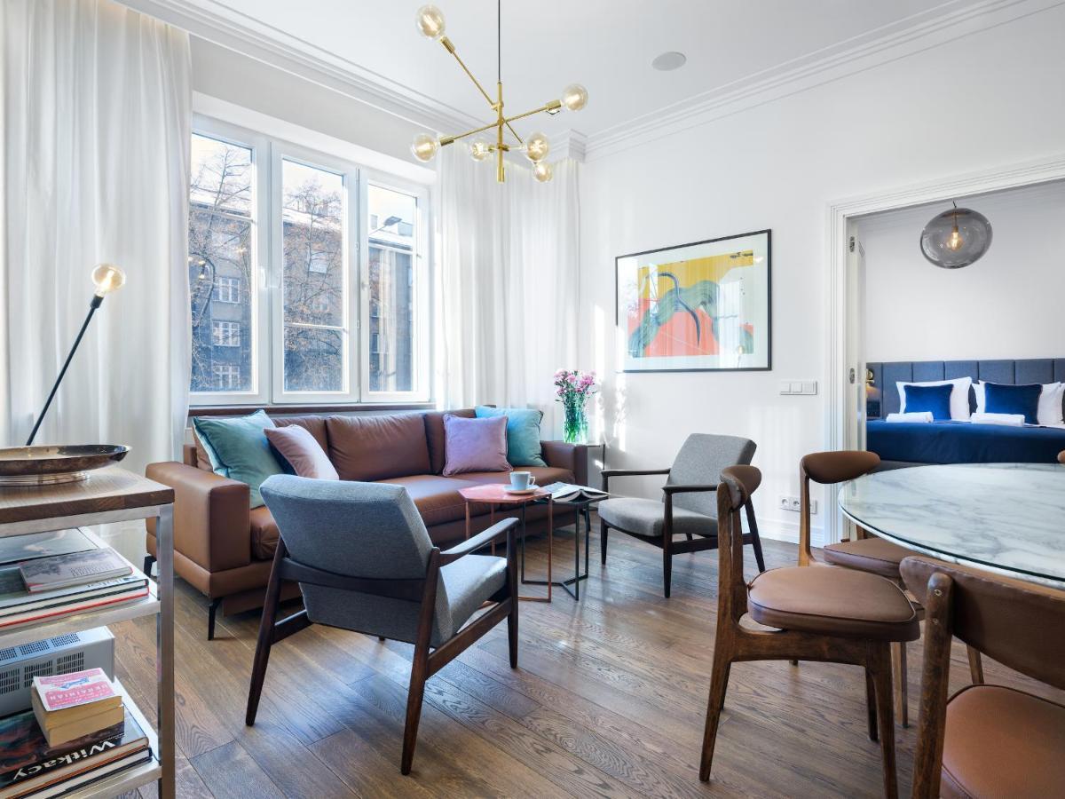 Tyzenhauz Grand Apartment